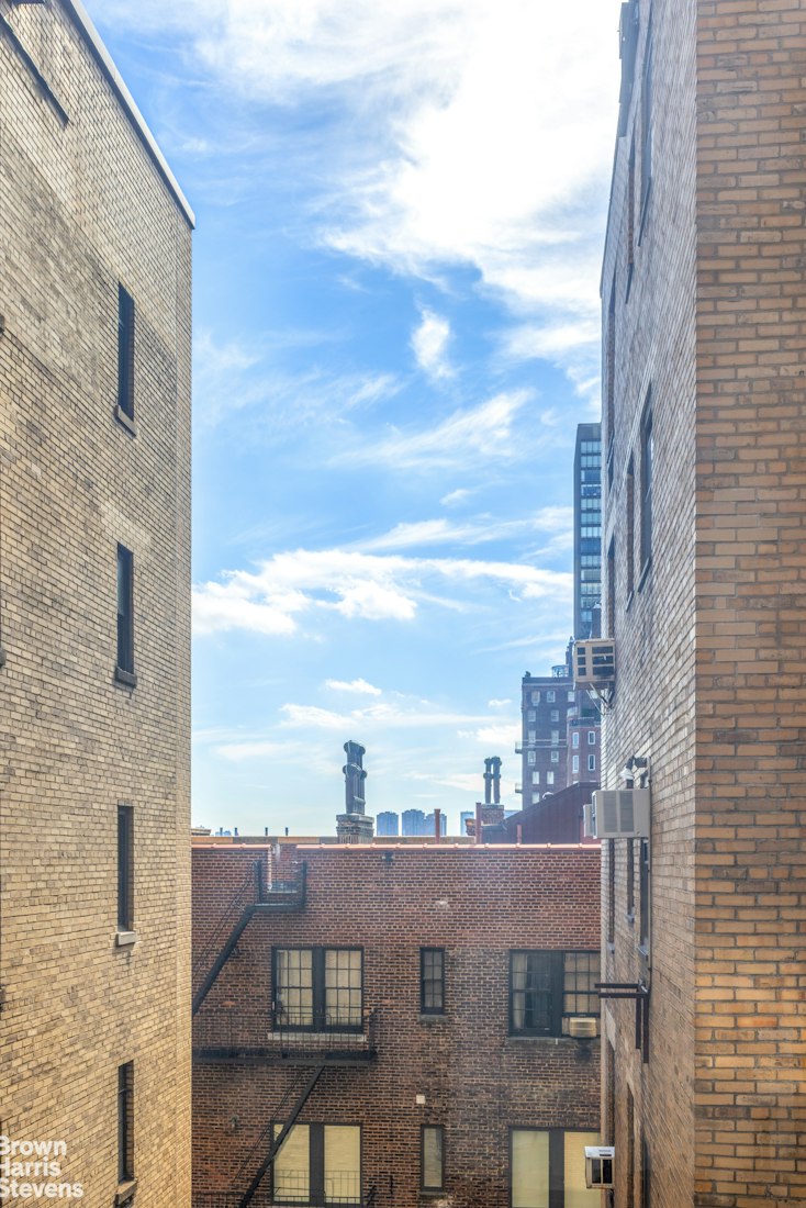 434 East 52nd Street Beekman Place New York NY 10022