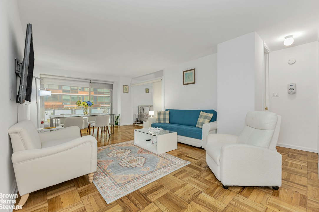 300 East 40th Street Murray Hill New York NY 10016