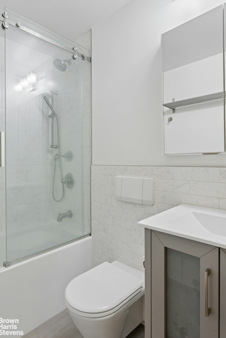 689 Fort Washington Avenue 5M Hudson Heights New York NY 10040