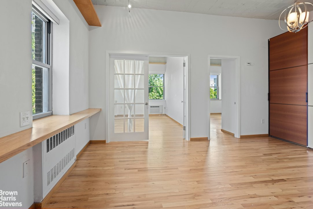 689 Fort Washington Avenue 5M Hudson Heights New York NY 10040