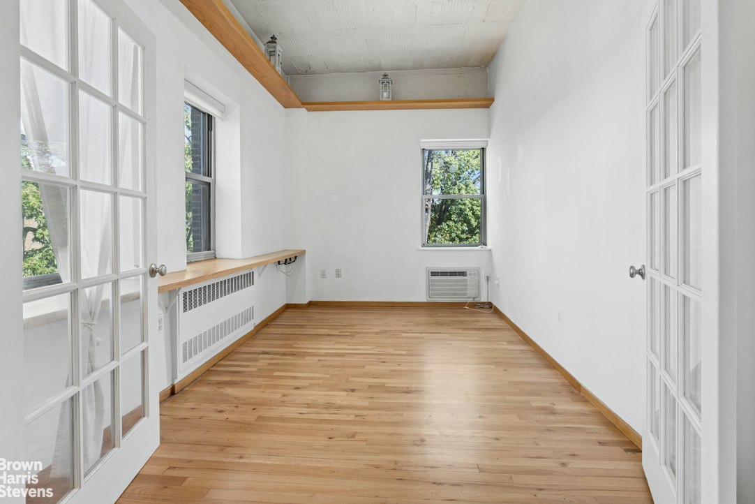 689 Fort Washington Avenue 5M Hudson Heights New York NY 10040