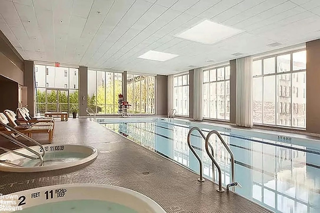 515 East 72nd Street Upper East Side New York NY 10021