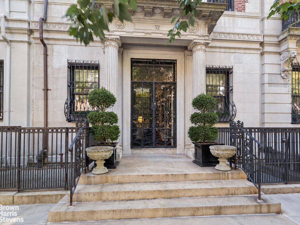 32 West 74th Street 1 Upper West Side New York NY 10023