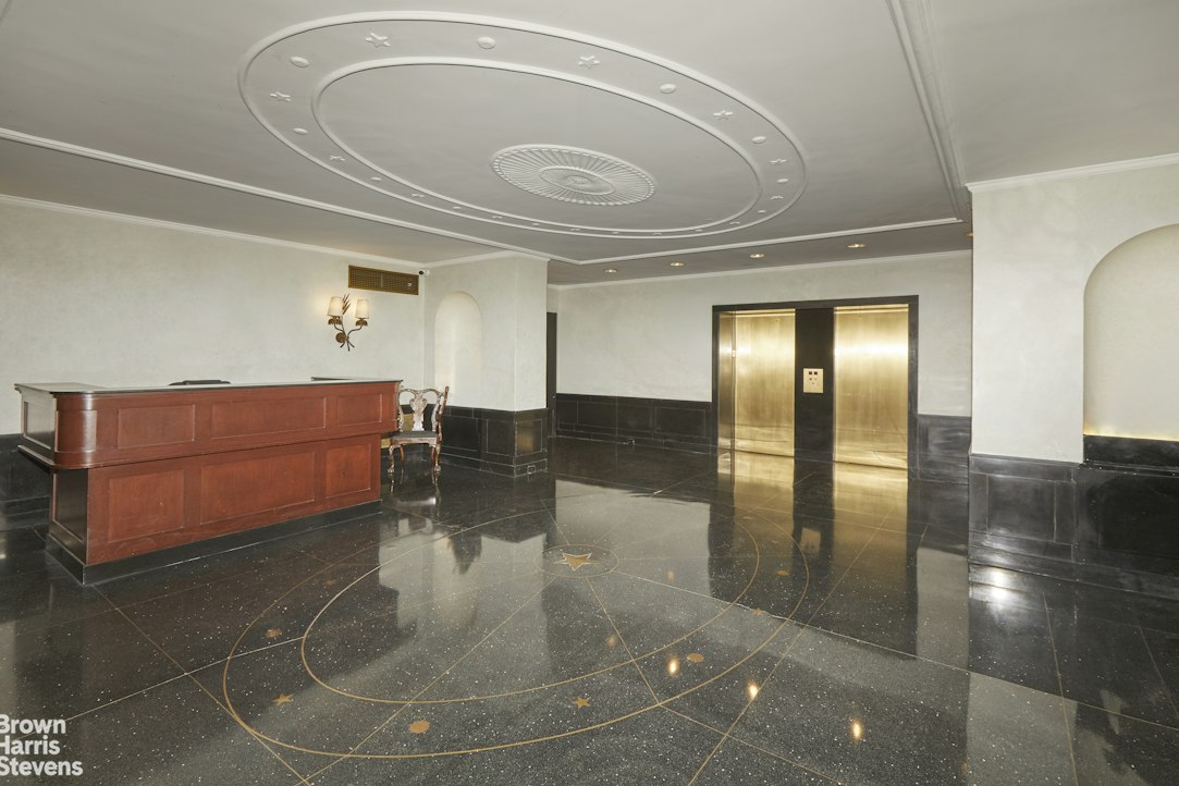 2 Horatio Street 16L W. Greenwich Village New York NY 10014