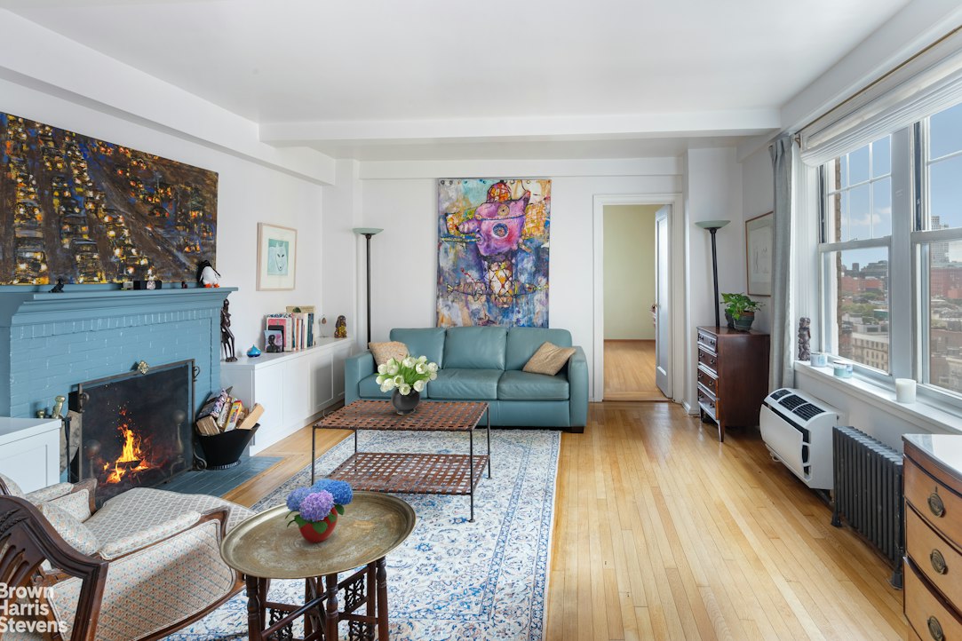 2 Horatio Street 16L W. Greenwich Village New York NY 10014