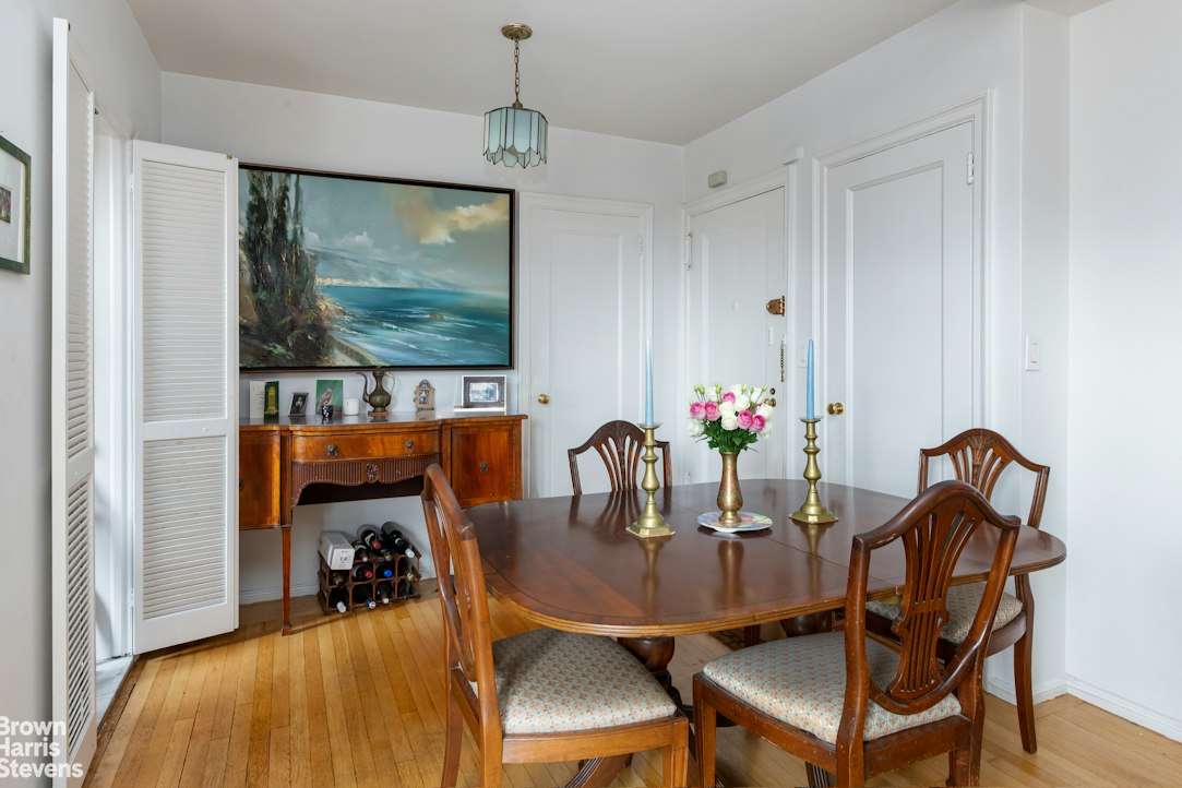 2 Horatio Street 16L W. Greenwich Village New York NY 10014