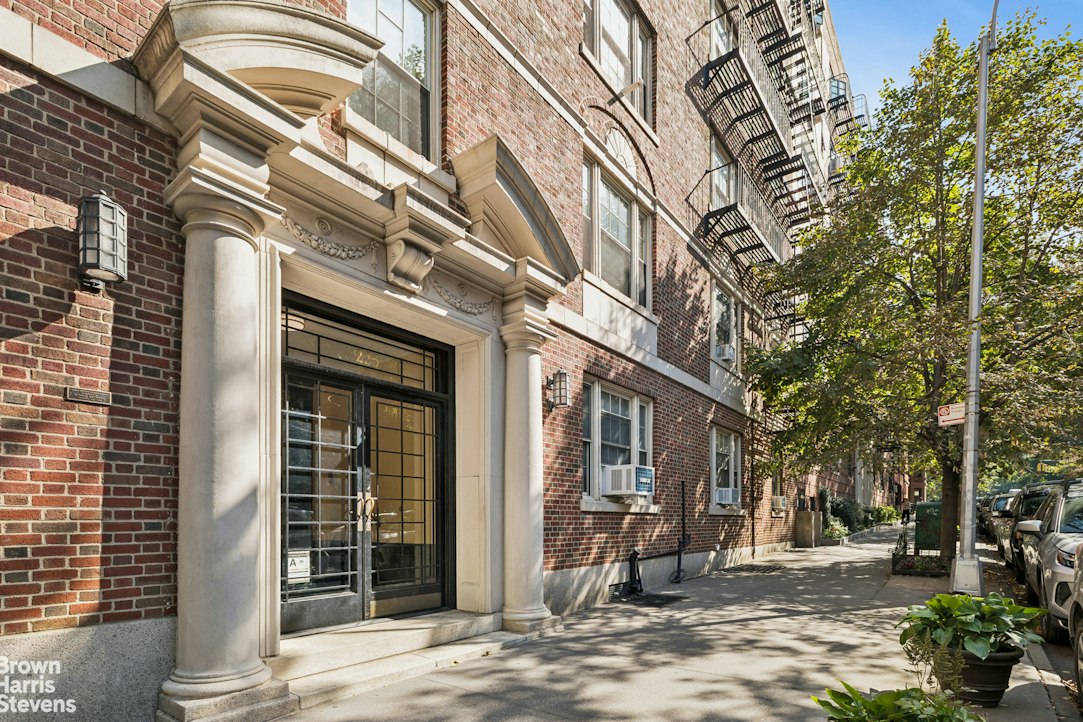 225 Lincoln Place 5H Park Slope Brooklyn NY 11217