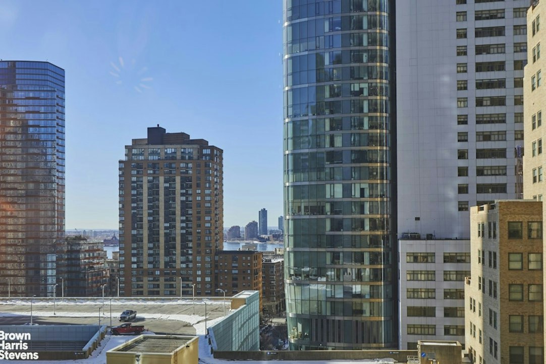 77 Greenwich Street 15B Financial District New York NY 10006
