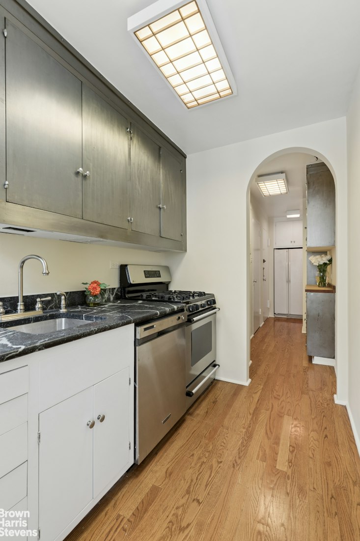 24 West 55th Street 6C Midtown West New York NY 10019