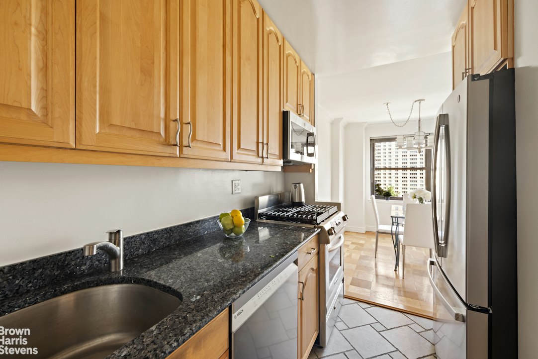 185 West End Avenue 11H Lincoln Square New York NY 10023