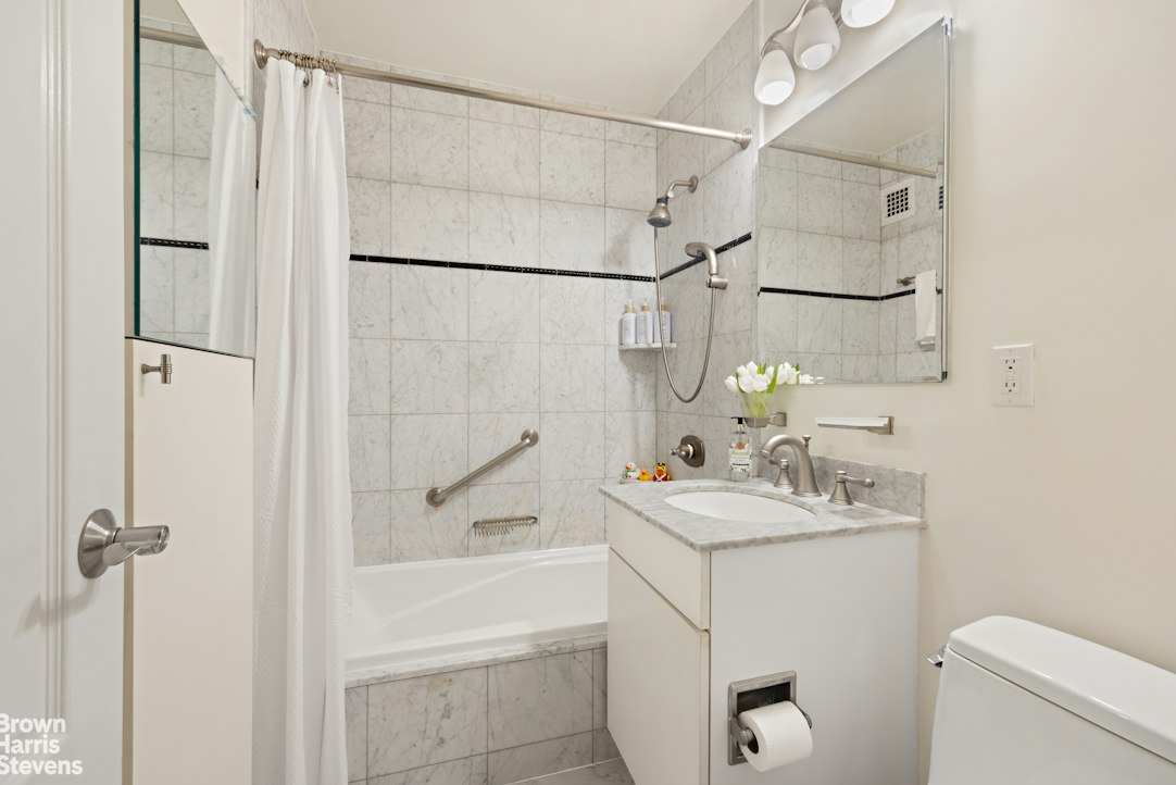 185 West End Avenue 11H Lincoln Square New York NY 10023