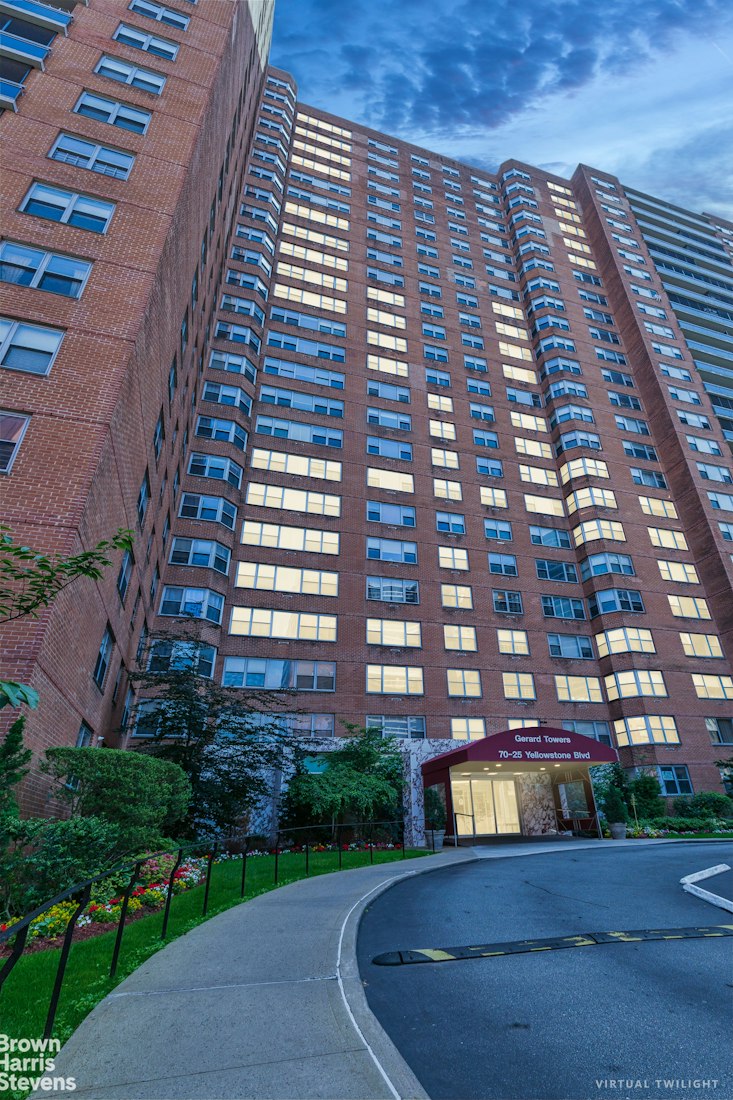 70-25 Yellowstone Blvd. 3X Forest Hills Queens NY 11375