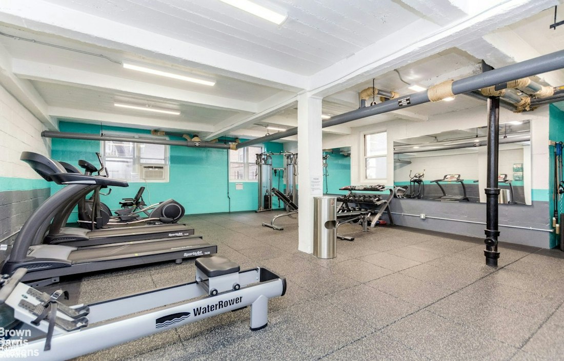 143 Bennett Avenue 5P Hudson Heights New York NY 10040