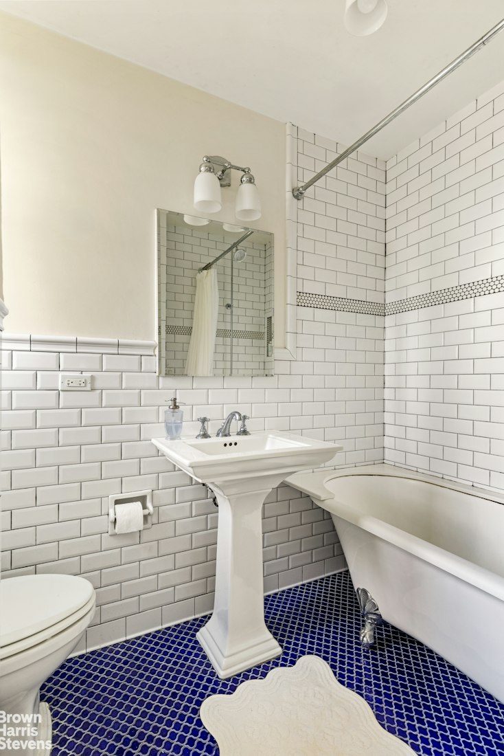 209 Lincoln Place 8G Park Slope Brooklyn NY 11217