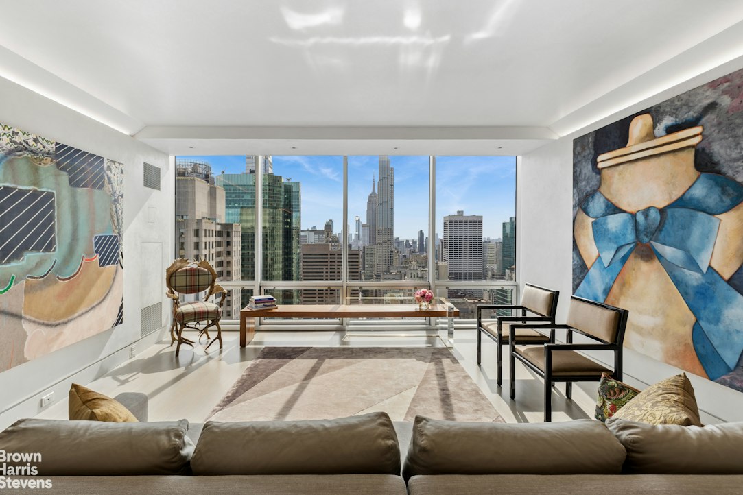 641 Fifth Avenue Midtown East New York NY 10022