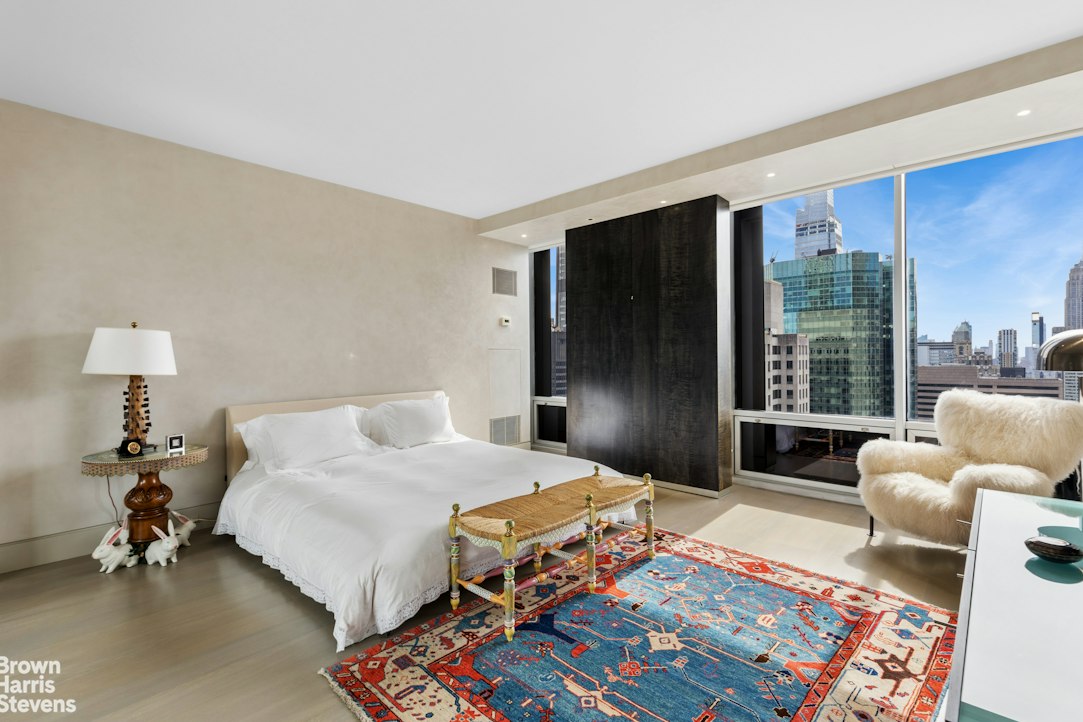641 Fifth Avenue Midtown East New York NY 10022
