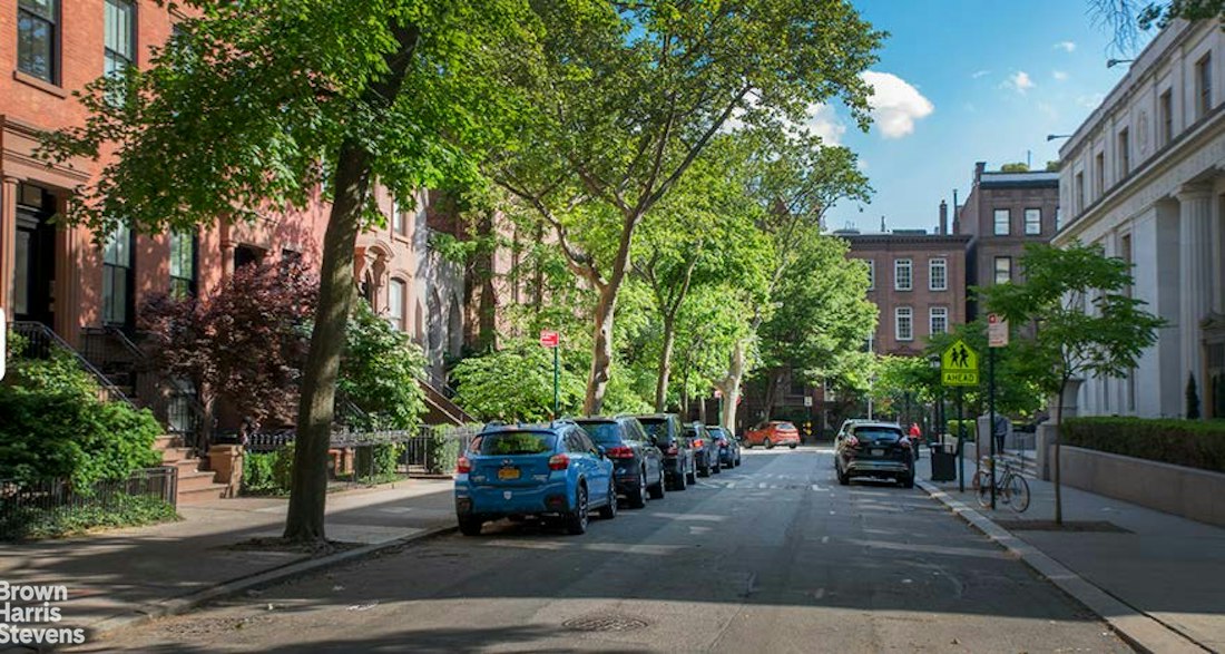30 Monroe Place 5A Brooklyn Heights Brooklyn NY 11201