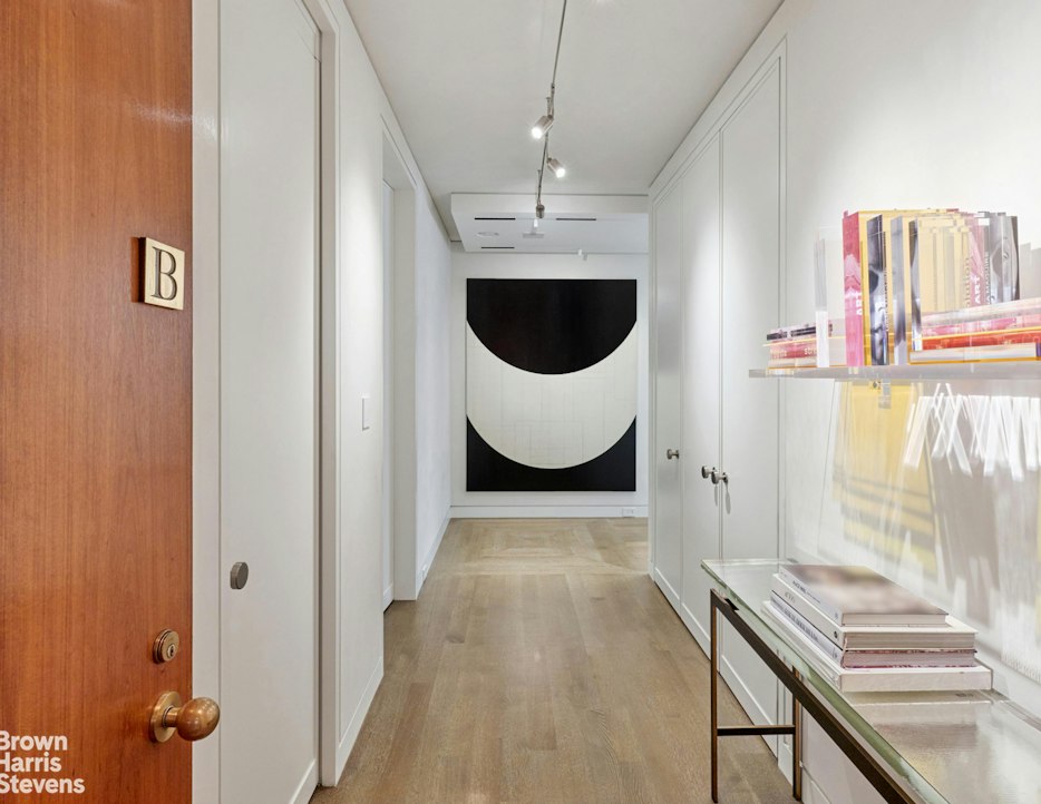 15 West 53rd Street 19B Midtown West New York NY 10019