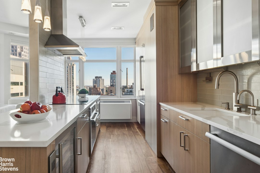 188 East 76th Street 19B Upper East Side New York NY 10021