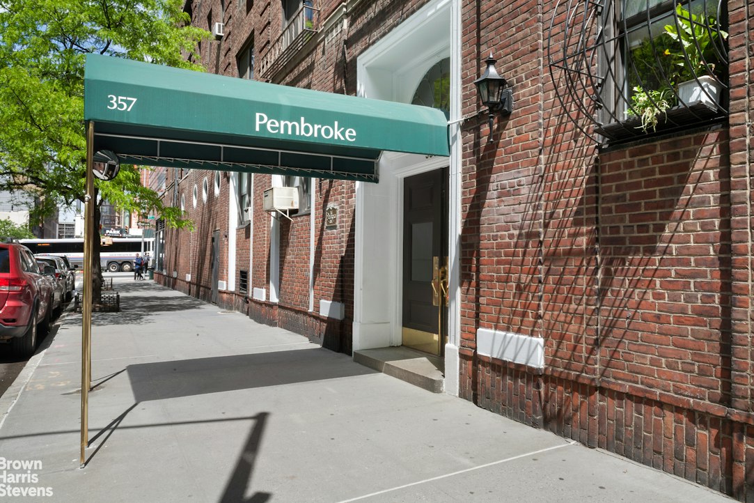 357 West 55th Street 5J Clinton New York NY 10019