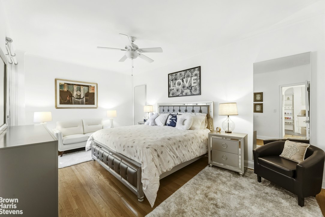 357 West 55th Street 5J Clinton New York NY 10019