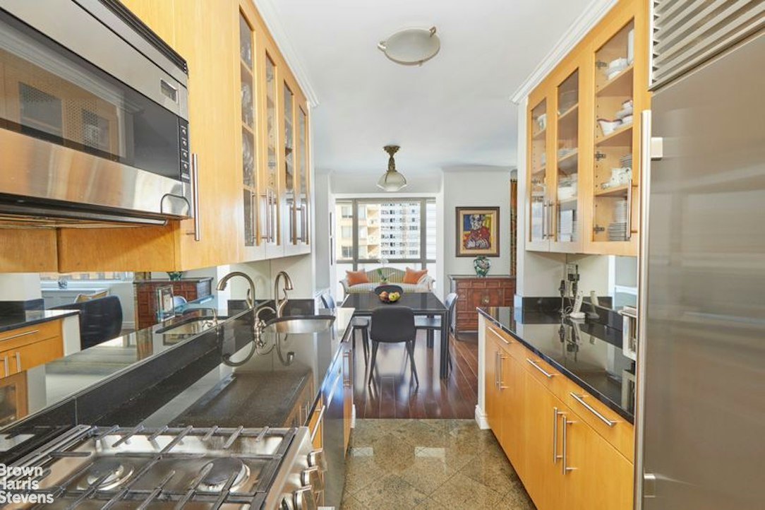 150 East 69th Street 10R Upper East Side New York NY 10021