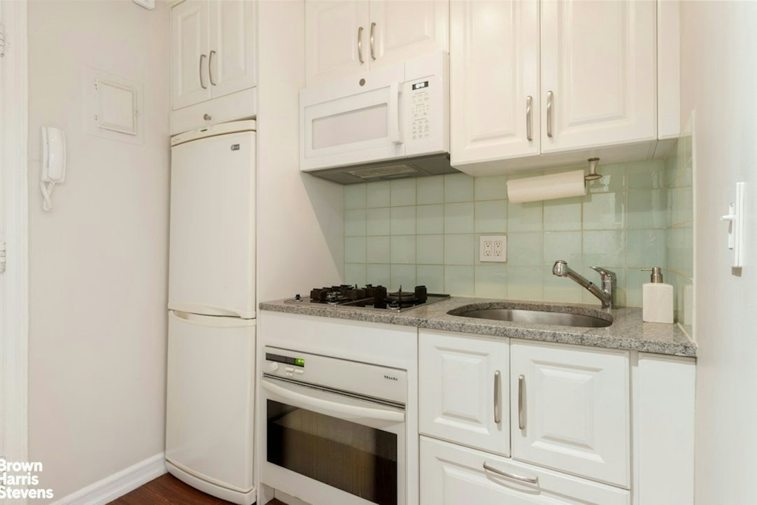 12 West 72nd Street 7H Central Park West New York NY 10023