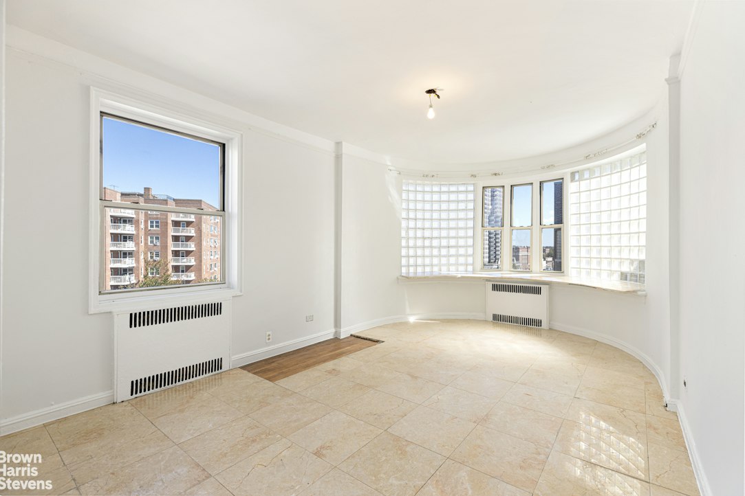 110-31 73rd Road 6K Forest Hills Queens NY 11375