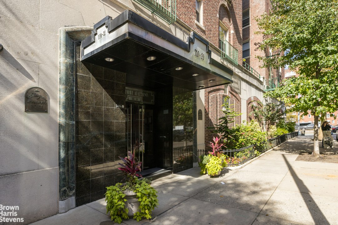 110-31 73rd Road 6K Forest Hills Queens NY 11375