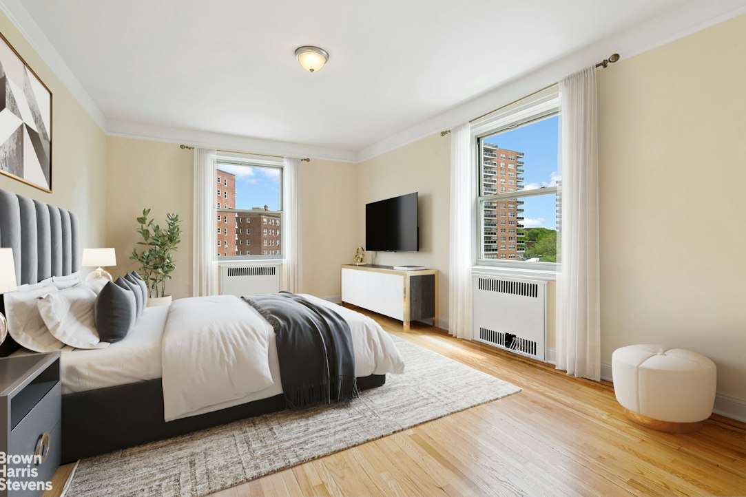 110-31 73rd Road 4D Forest Hills Queens NY 11375