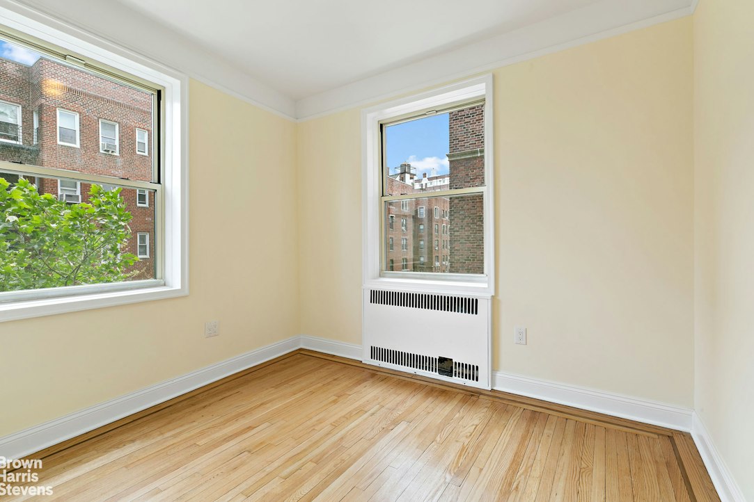 110-31 73rd Road 4D Forest Hills Queens NY 11375