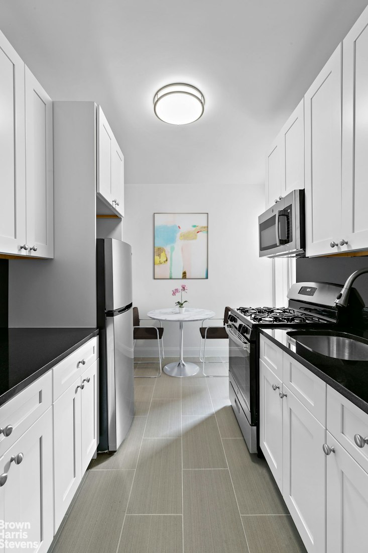 110-31 73rd Road 4D Forest Hills Queens NY 11375