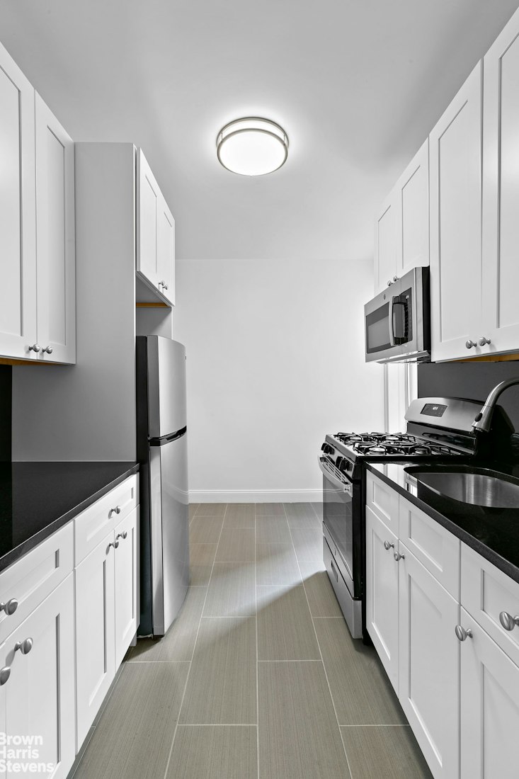 110-31 73rd Road 4D Forest Hills Queens NY 11375