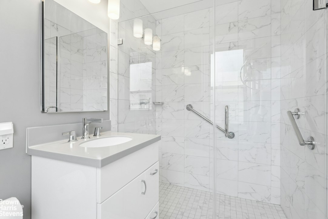 3333 Henry Hudson Parkway West 2A Riverdale Bronx NY 10463