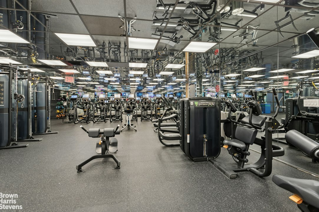 3333 Henry Hudson Parkway West 2A Riverdale Bronx NY 10463