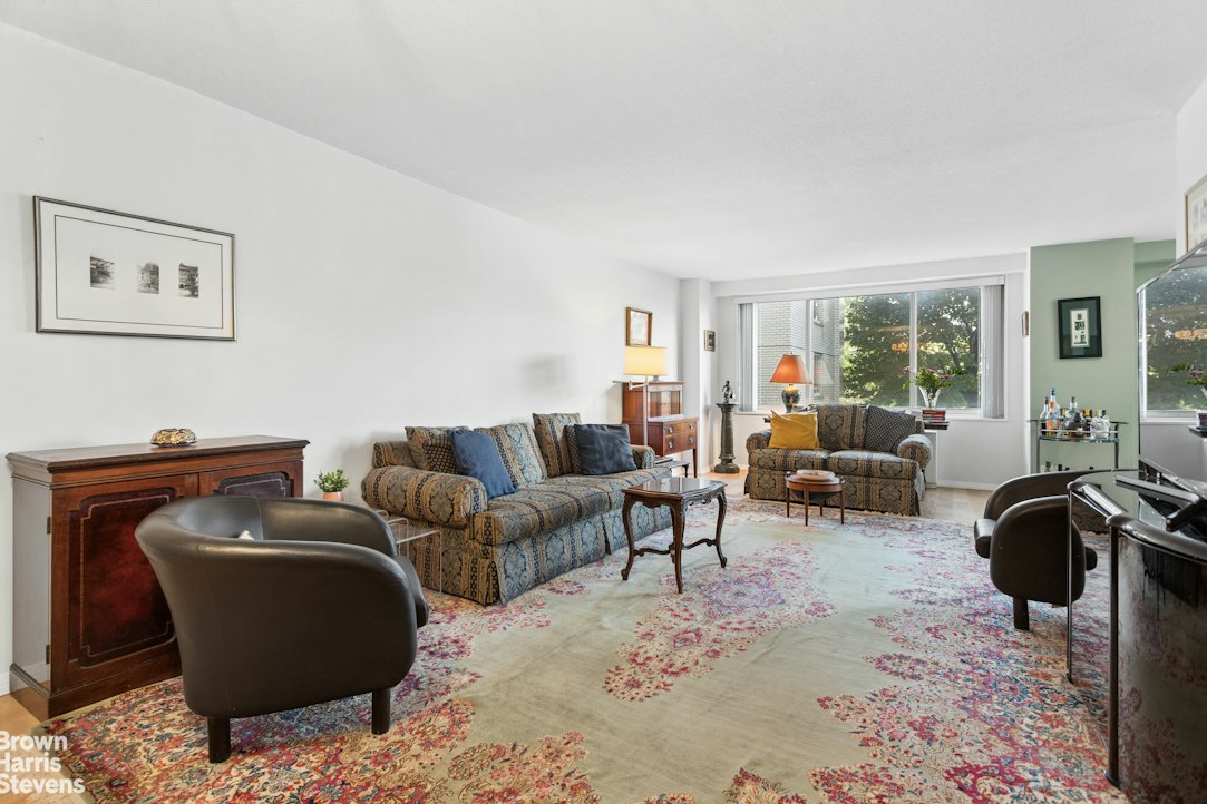 3333 Henry Hudson Parkway West 2A Riverdale Bronx NY 10463
