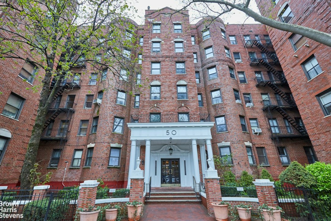 50 Lefferts Avenue 2M Brooklyn NY 11225