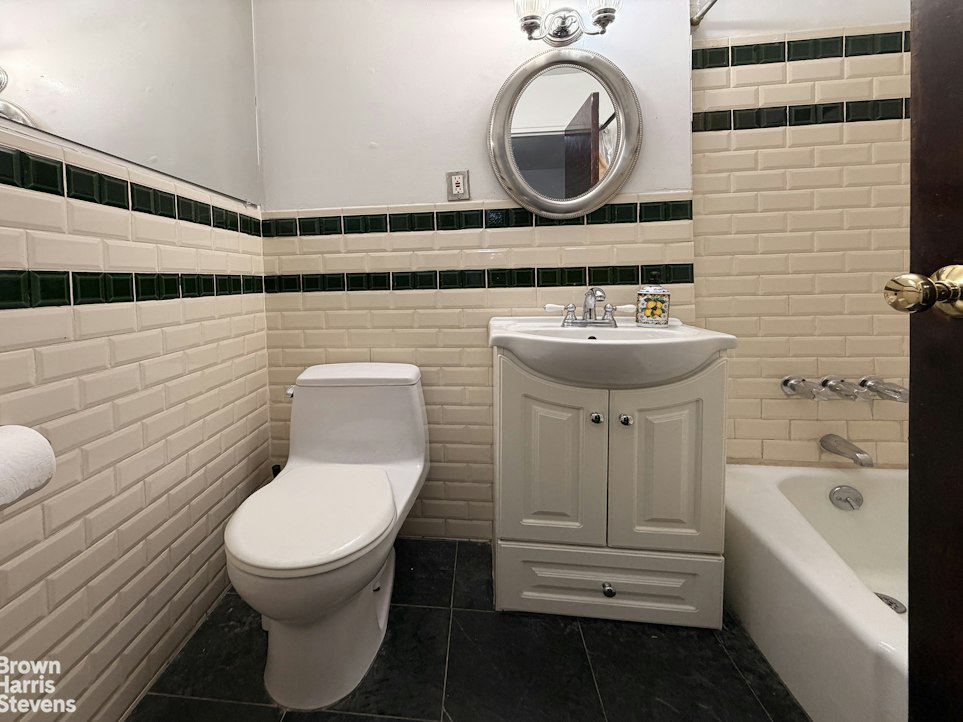 160 East 91st Street 6K Carnegie Hill New York NY 10128