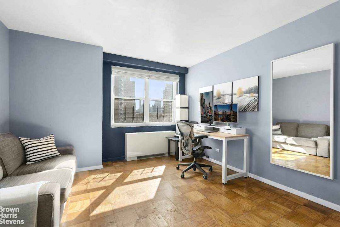165 West 66th Street 20F Lincoln Square New York NY 10023
