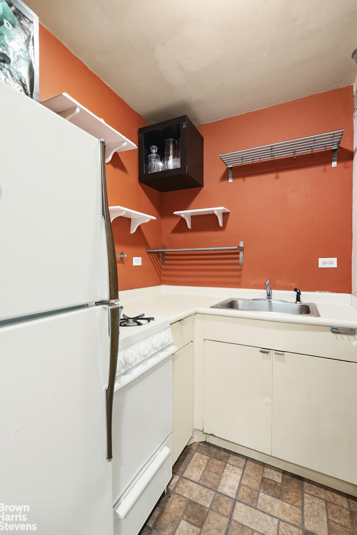 165 West 66th Street 20F Lincoln Square New York NY 10023