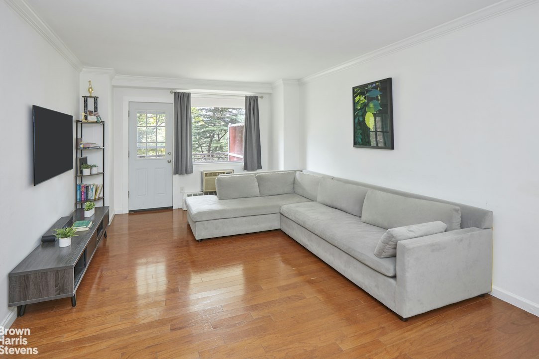 5700 Arlington Avenue 1D Riverdale Bronx NY 10471