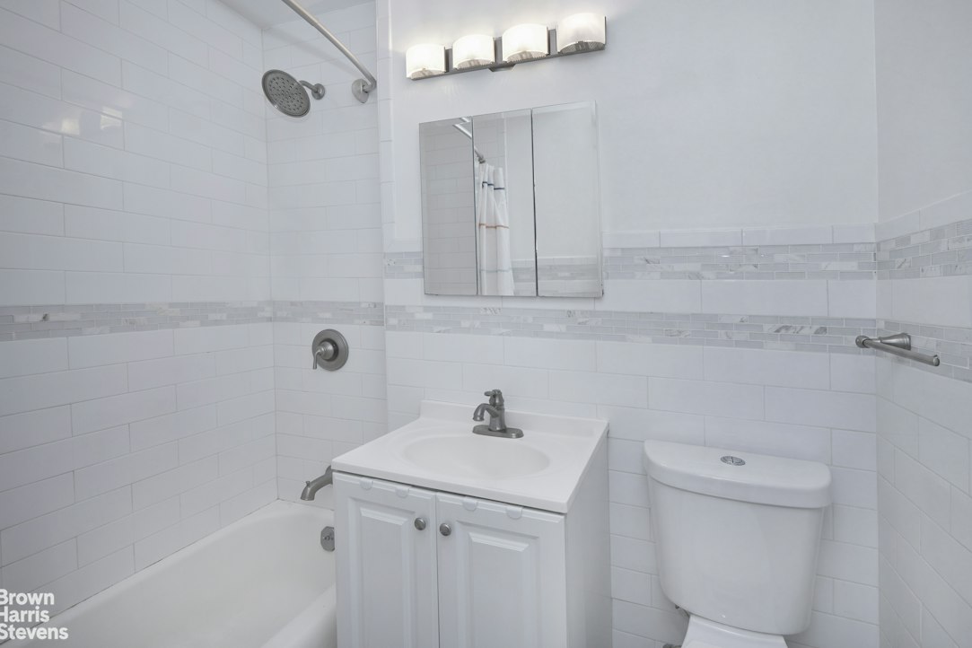 5700 Arlington Avenue 1D Riverdale Bronx NY 10471