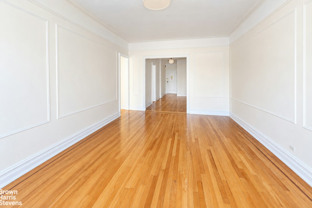 83-10 35th Avenue 5A Jackson Heights Queens NY 11373