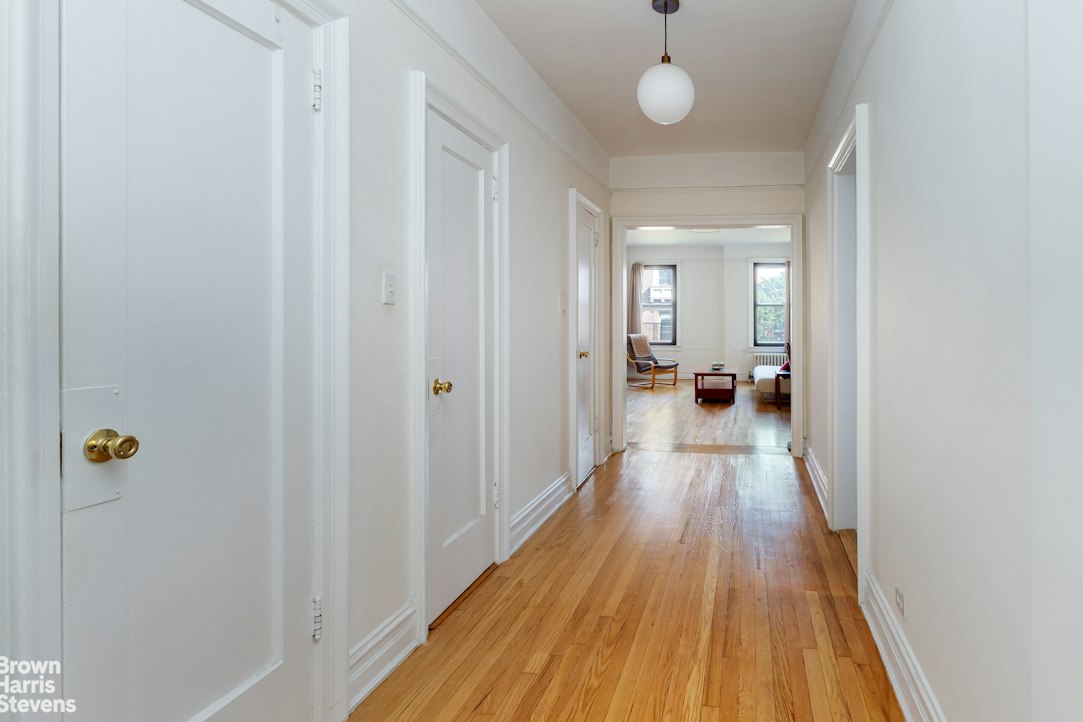 83-10 35th Avenue 5A Jackson Heights Queens NY 11373