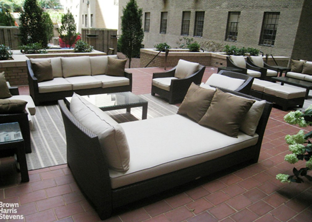 25 Central Park West 7T Central Park West New York NY 10023