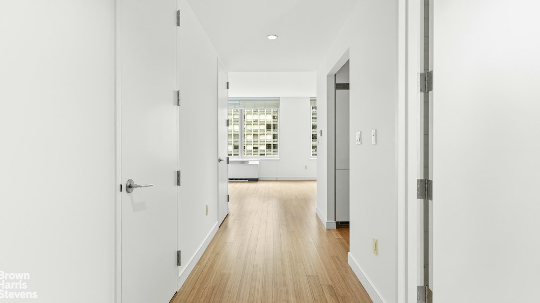 303 East 33rd Street 6K Kips Bay New York NY 10016