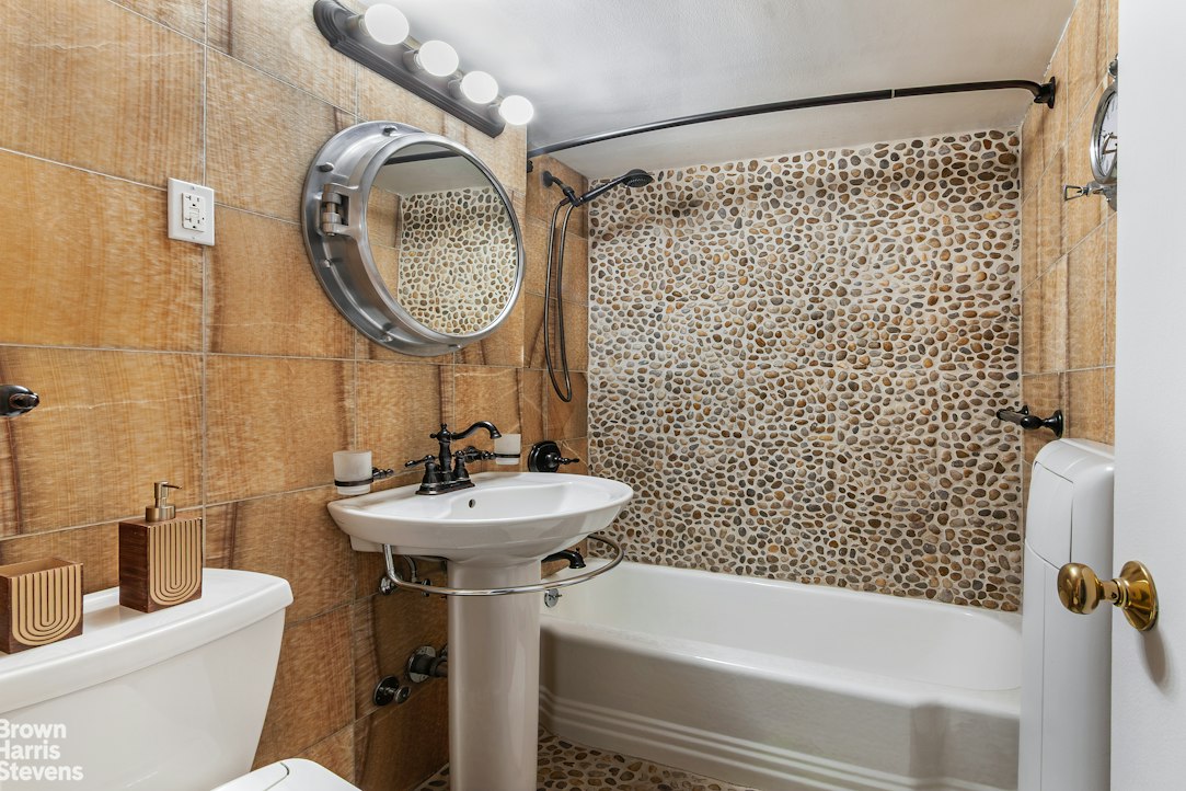 430 West 34th Street 17CD Chelsea New York NY 10001