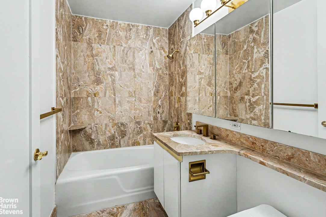 170 East 87th Street W6G Upper East Side New York NY 10128