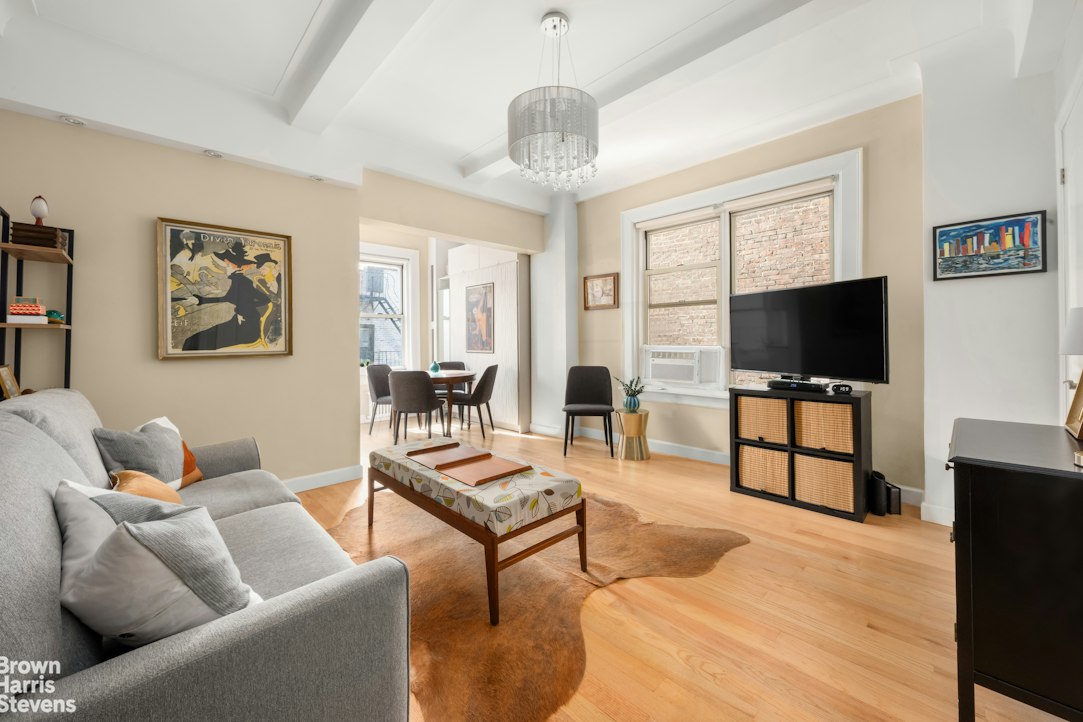 25 West 64th Street 6D Lincoln Square New York NY 10023