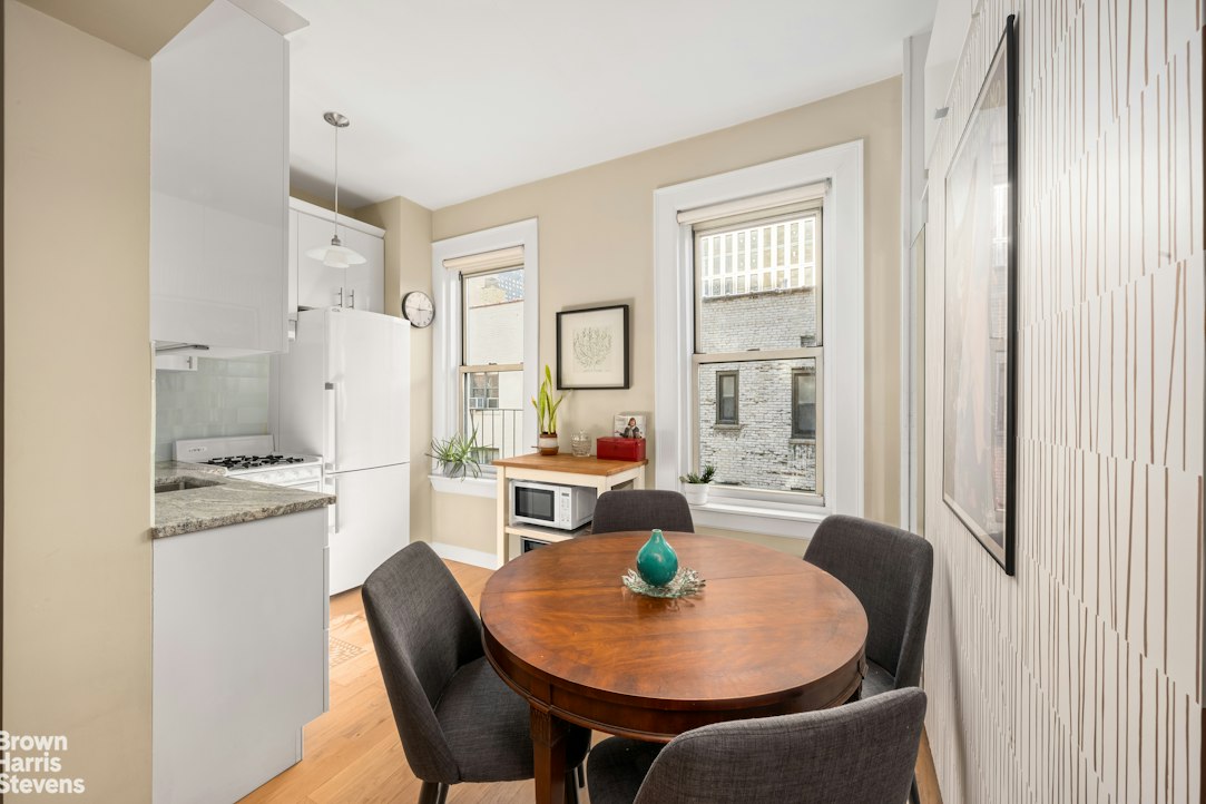 25 West 64th Street 6D Lincoln Square New York NY 10023